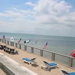 Montauk Soundview