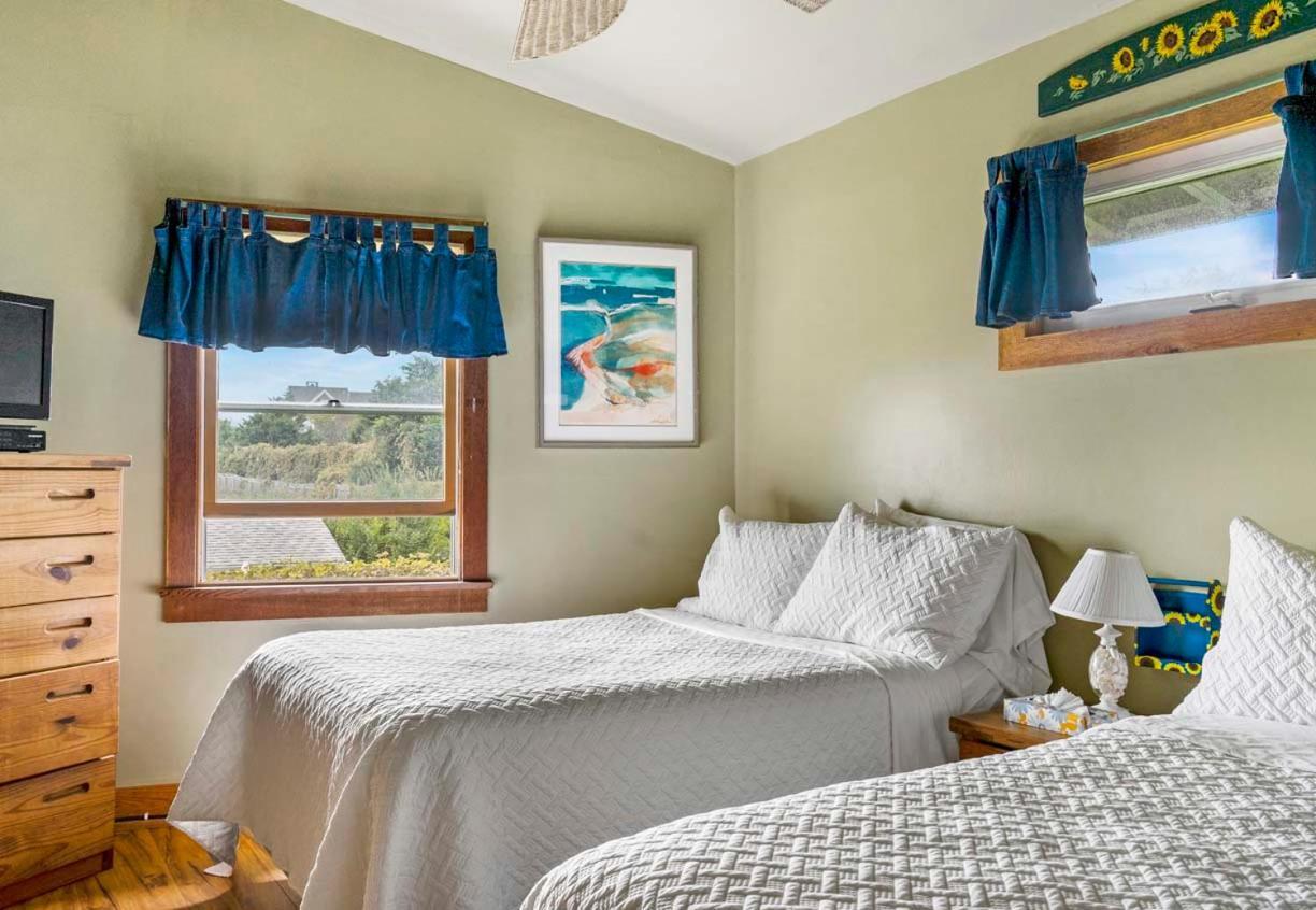 Beach Plum 3*