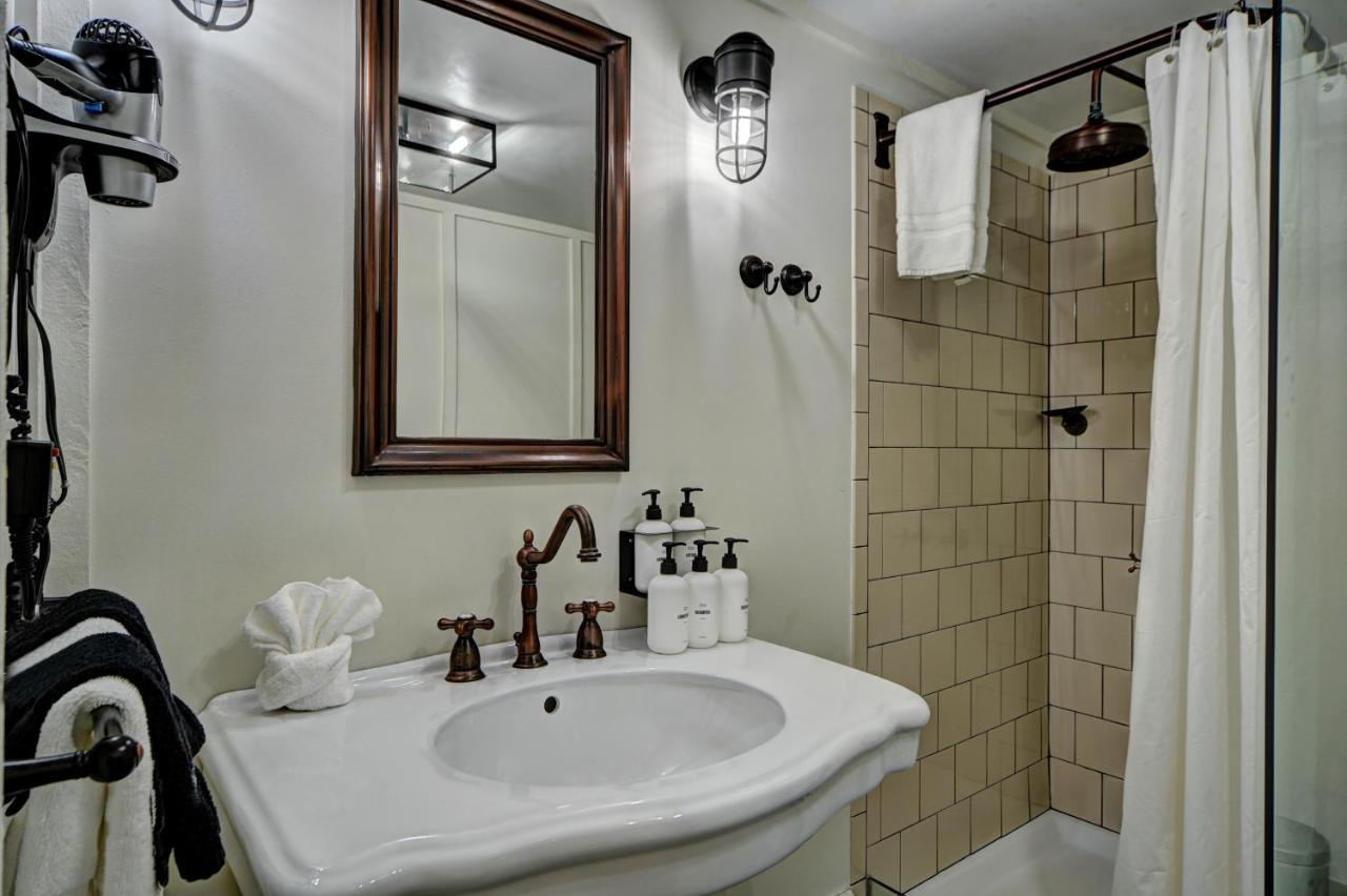 The Beach House Hotel 5*