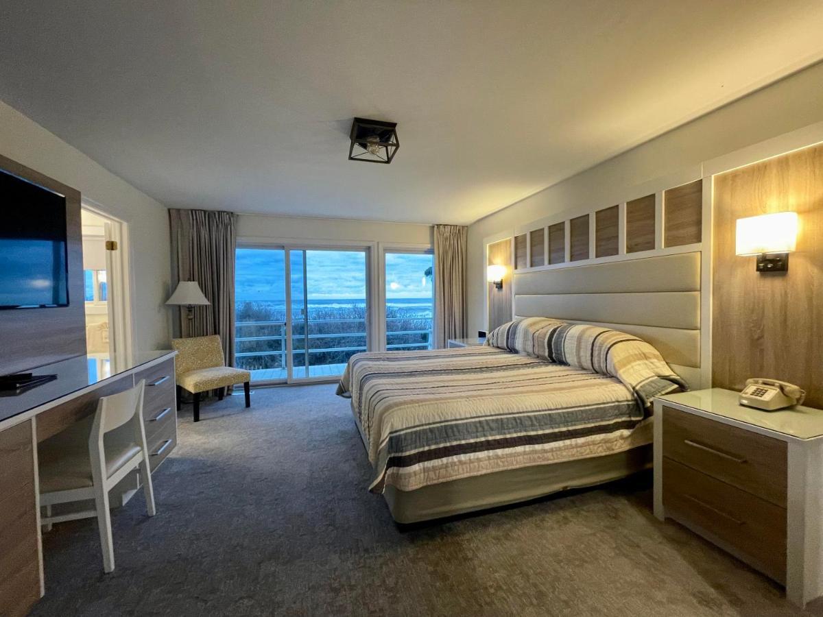& Captain's Quarters Aparthotel Montauk