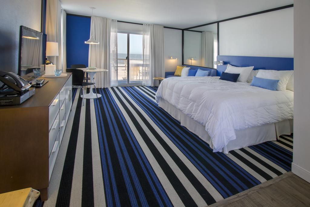 Resort Blue