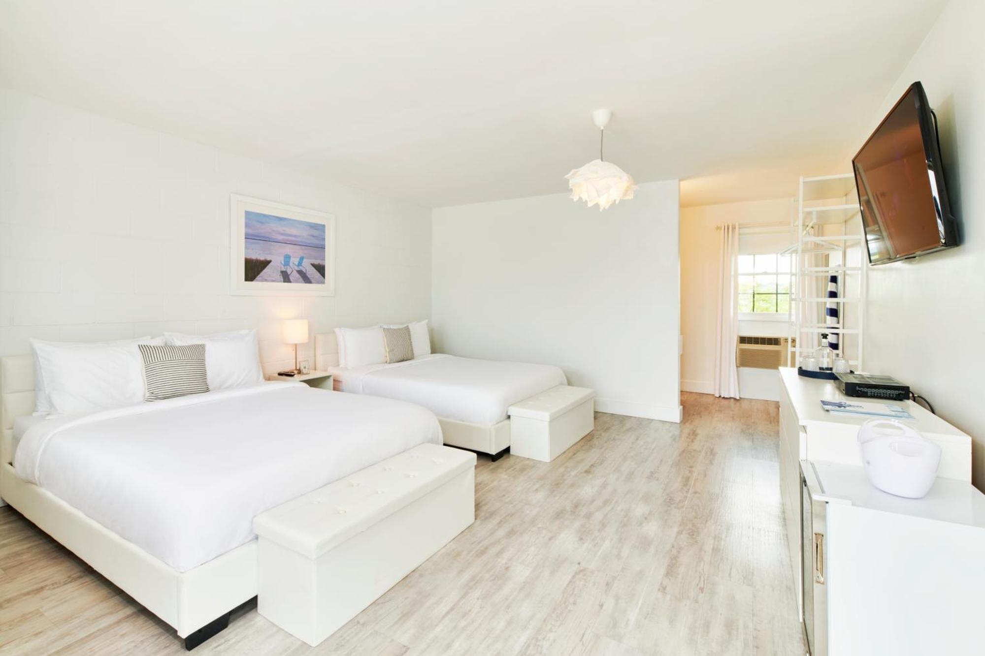Hotel The Sunset 3*