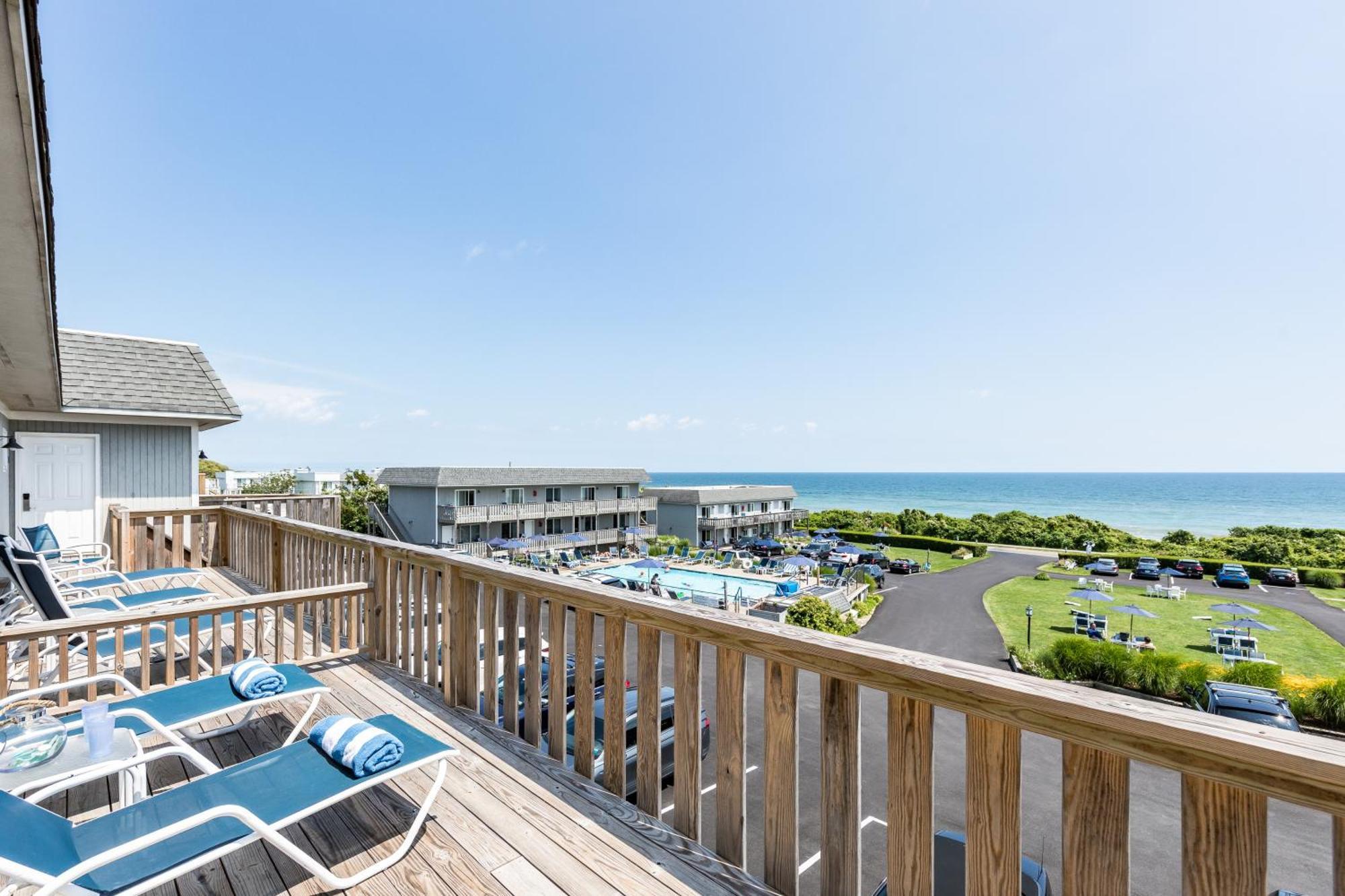 Hartman's Briney Breezes Montauk