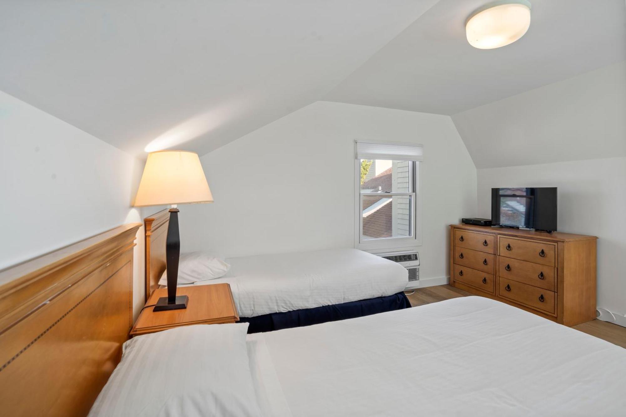 Resort The Surf Club 3*