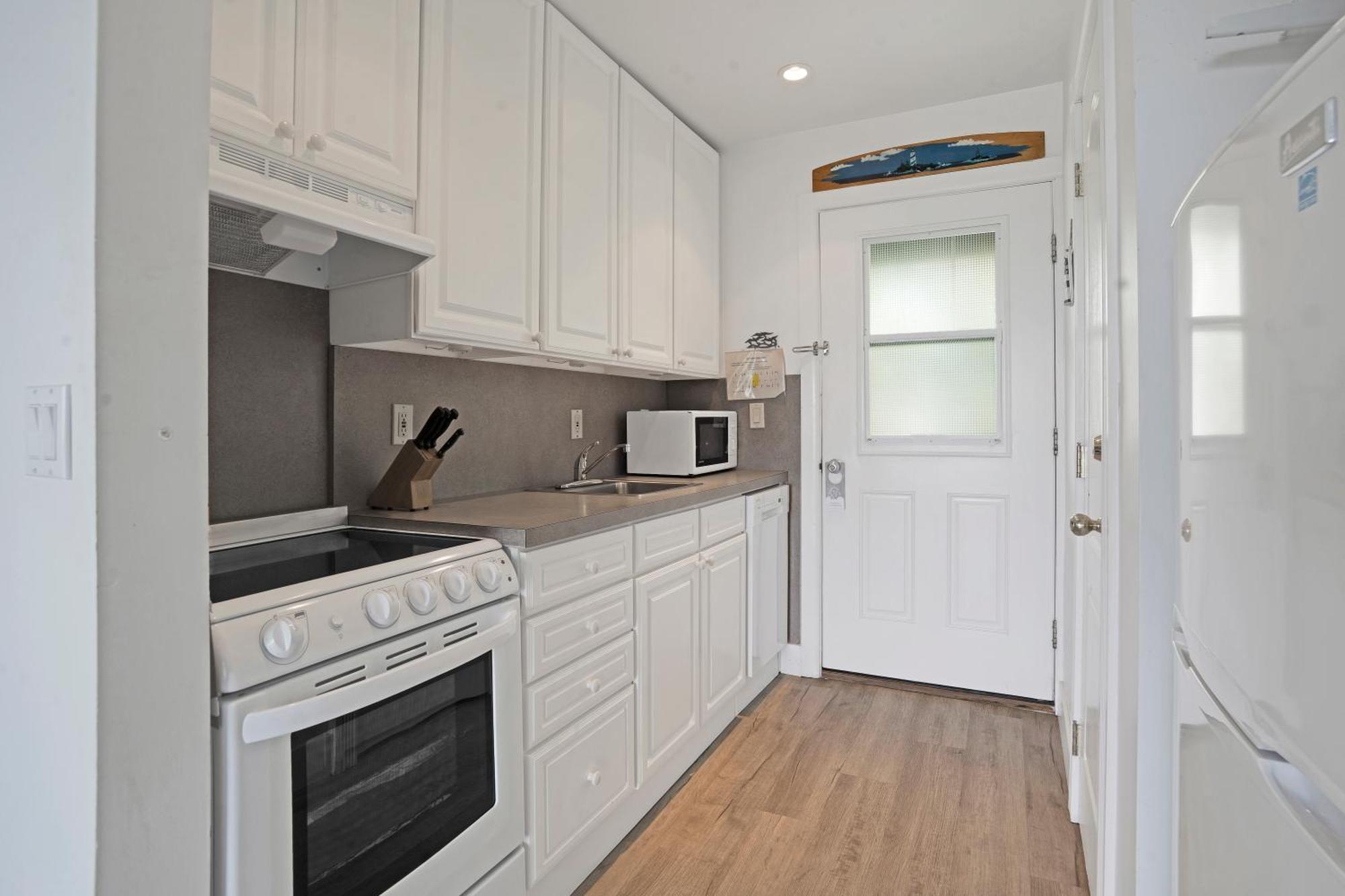 Beach Plum 3*