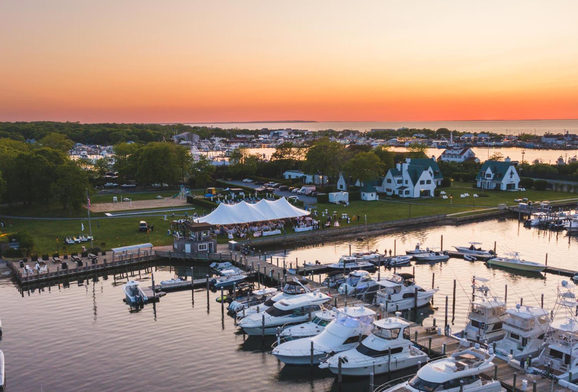 Yacht Club