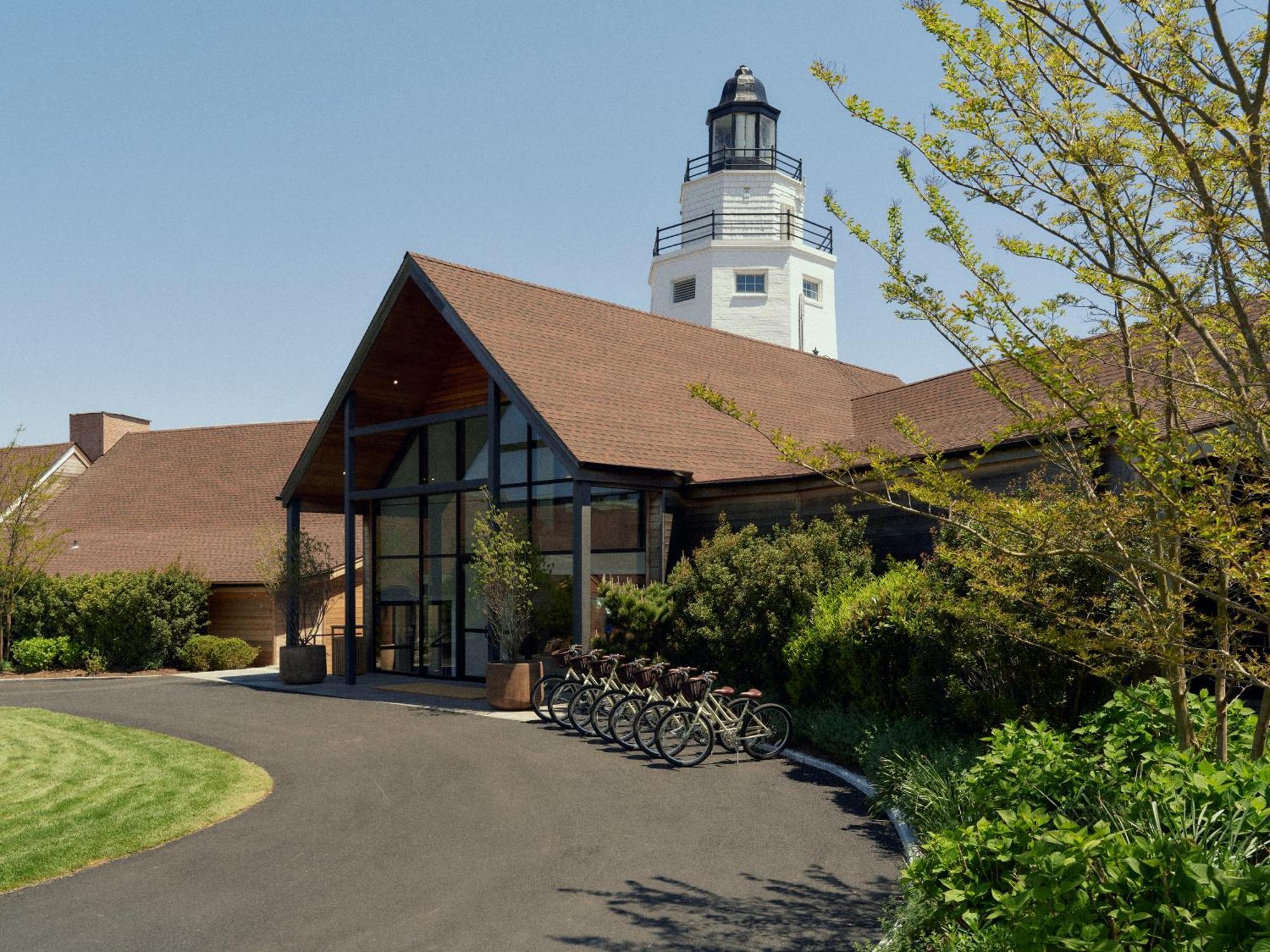 Yacht Club Resort