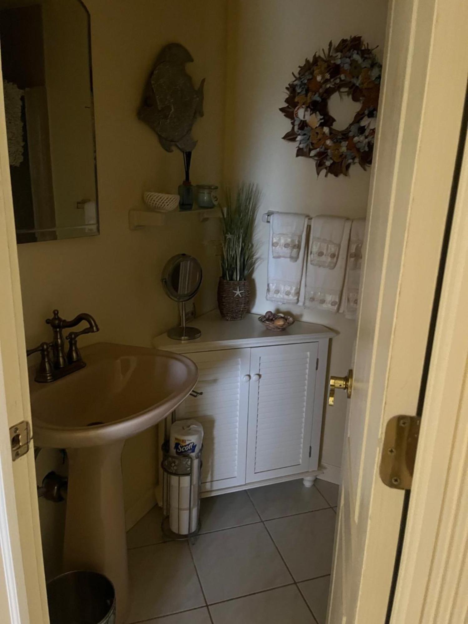 Apartment Osprey 3br Beach House Close To Minutes From East Hampton And *