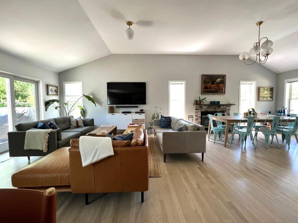 Hilltop Haven In W Pool, Family Friendly Montauk