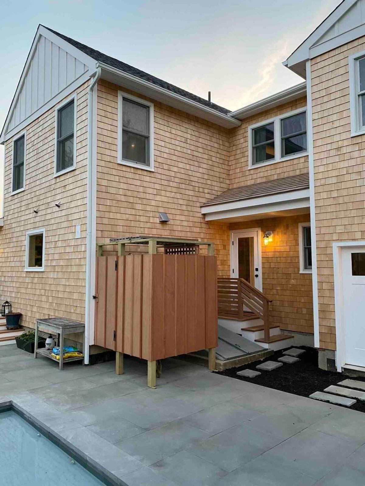 Hilltop Haven In W Pool, Family Friendly Holiday home