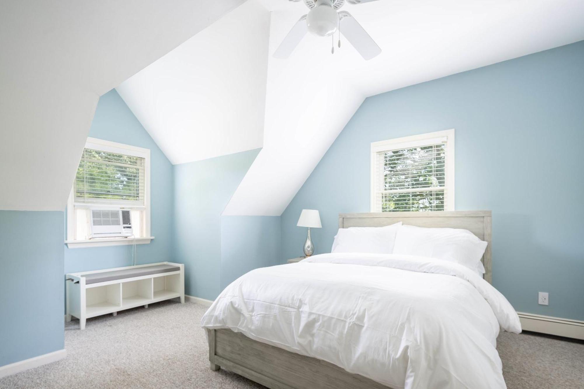 Glendale By Rove 5br Family With Outdoor Space & Heated Pool Holiday home