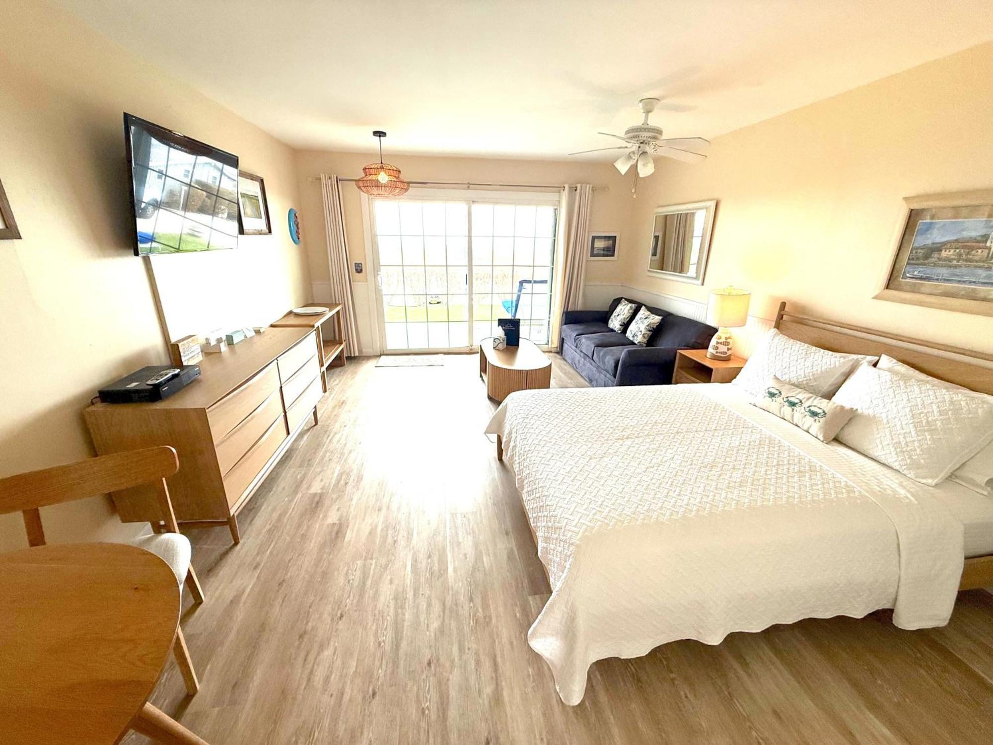 Beach Plum 3*