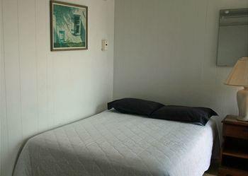 Motel Breakers 3*