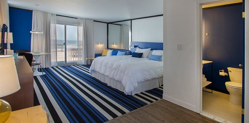 Resort Blue