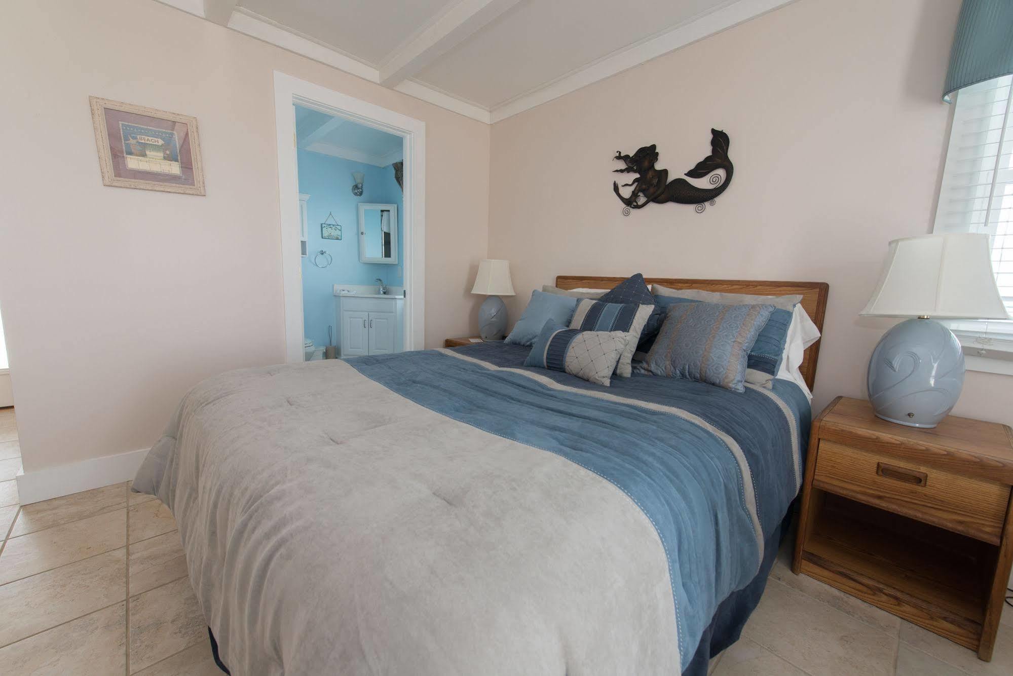 Soundview Apartment