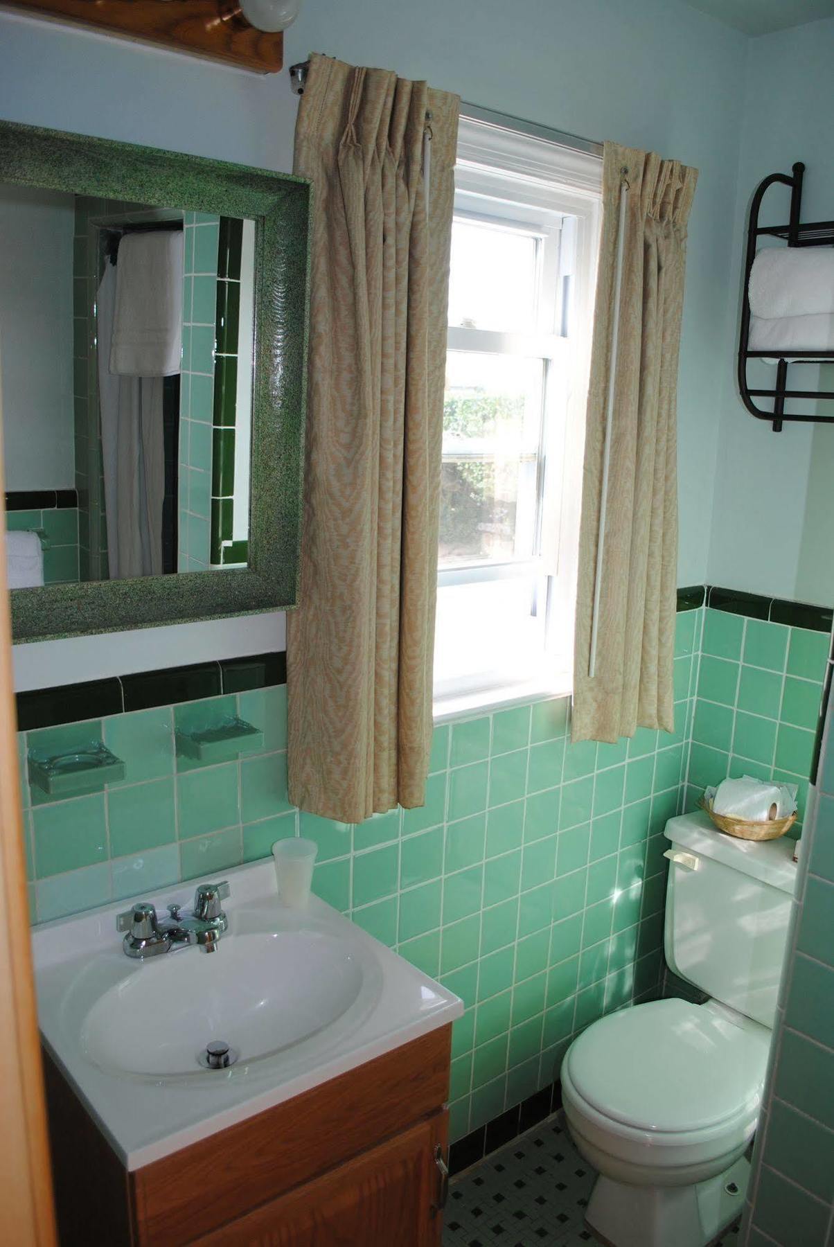 Motel Daunts Albatross 2*