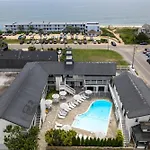 A Wave Inn - Montauk