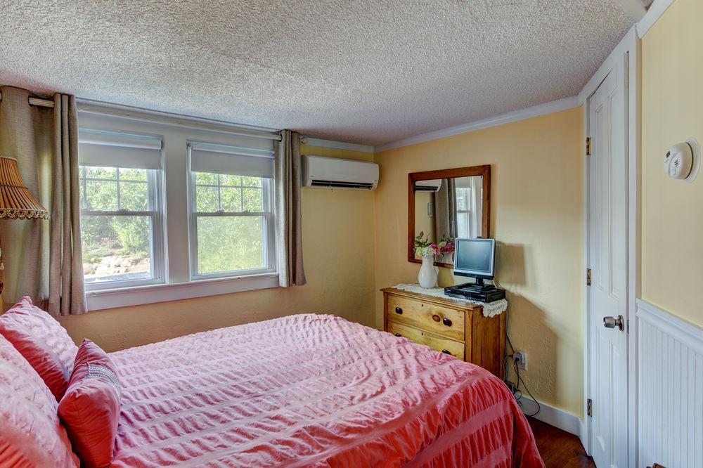 Sunrise Bed & Breakfast